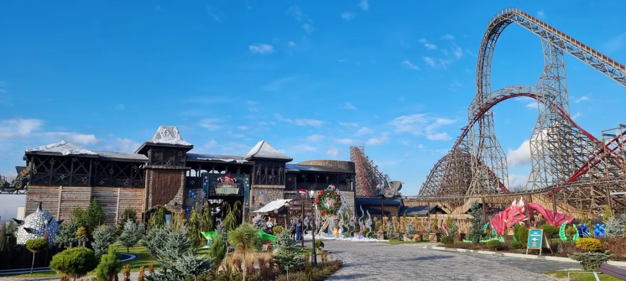 Zdjęcie Energylandia: Dokładne godziny otwarcia parku, które musisz znać przed wizytą