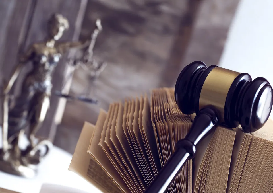 Zdjęcie Co reguluje kodeks pracy? Kluczowe przepisy dla pracowników i pracodawców