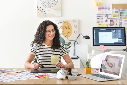 Zdjęcie Ile zarabia grafik komputerowy? Zaskakujące fakty o wynagrodzeniach