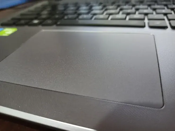 Zdjęcie Nie działa touchpad w laptopie? 5 sposobów na szybkie włączenie go znowu