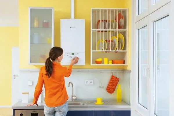 Zdjęcie Jak zabudować piec centralnego ogrzewania w kuchni bez błędów?