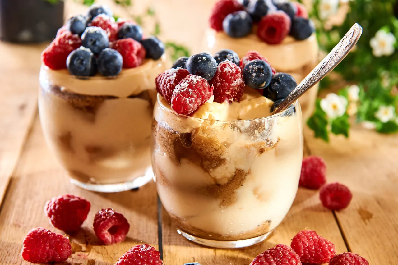 Zdjęcie Co można zrobić z ciastek biszkoptów? 10 wyjątkowych przepisów na desery