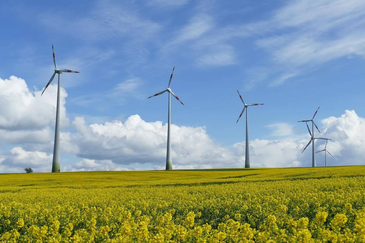 Zdjęcie Nowelizacja ustawy 10h: Co zmiana oznacza dla mieszkańców i energii wiatrowej?