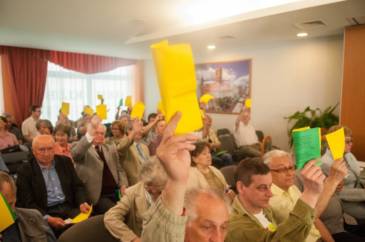 Zdjęcie Ile zarabia członek rady osiedla? Zaskakujące fakty o wynagrodzeniu