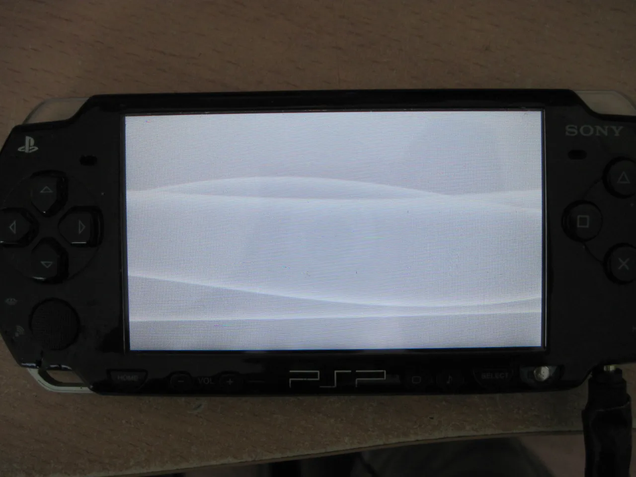Zdjęcie Jakie są opcje wymiany baterii PSP 3004 i co warto wiedzieć?