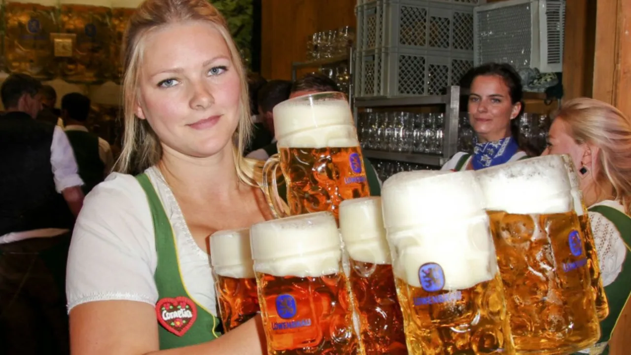 Zdjęcie Ile kosztuje piwo na Oktoberfest? Ceny, które zaskoczą każdego