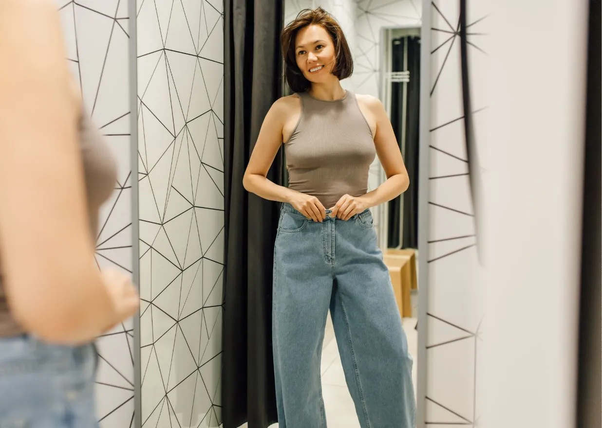 Zdjęcie Jakie dżinsy są teraz modne? Odkryj najgorętsze trendy w modzie