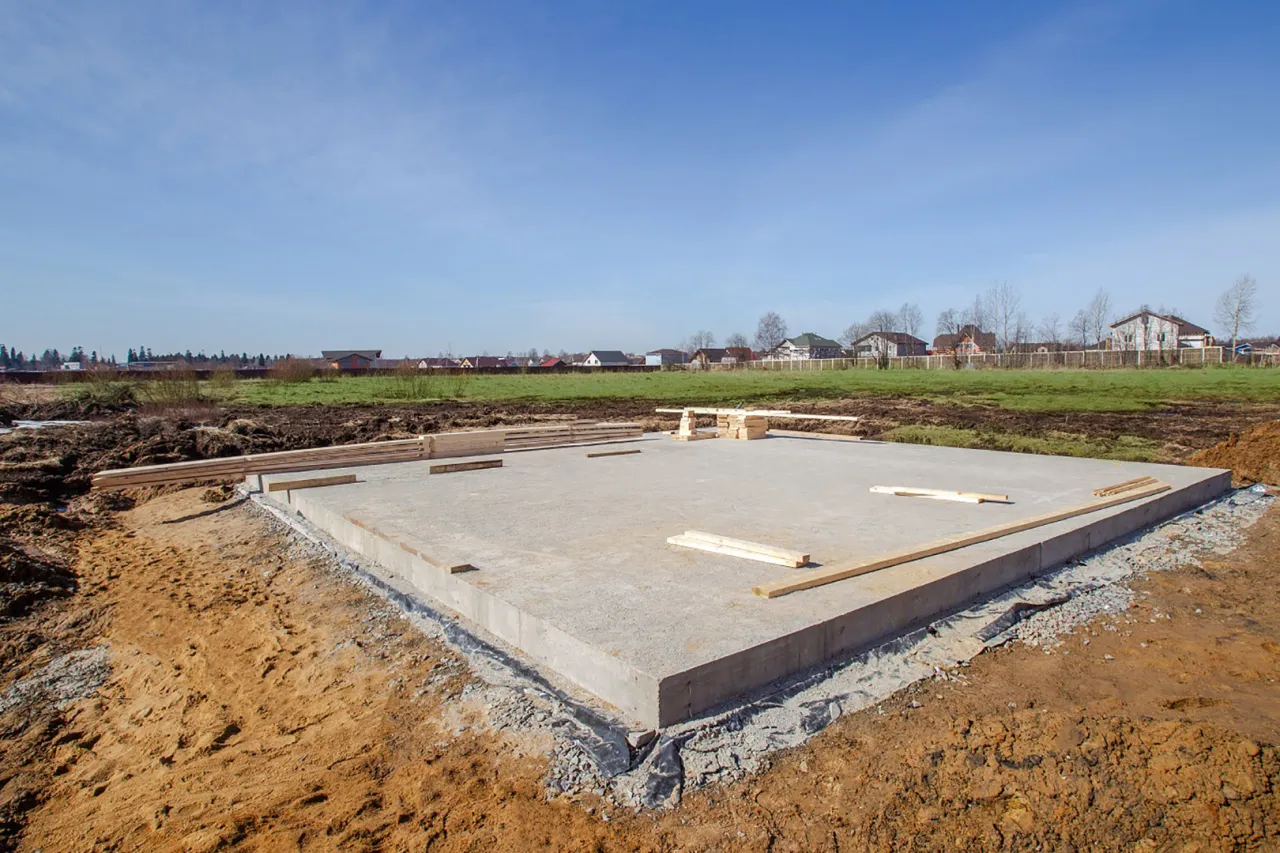 Zdjęcie Fundamenty z bloczków betonowych czy wylewane - Kluczowe kwestie do rozważenia