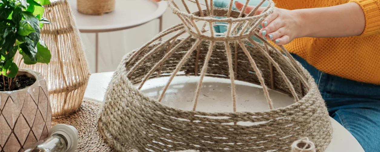 Zdjęcie Stwórz unikalną lampę stojącą DIY: proste pomysły i materiały
