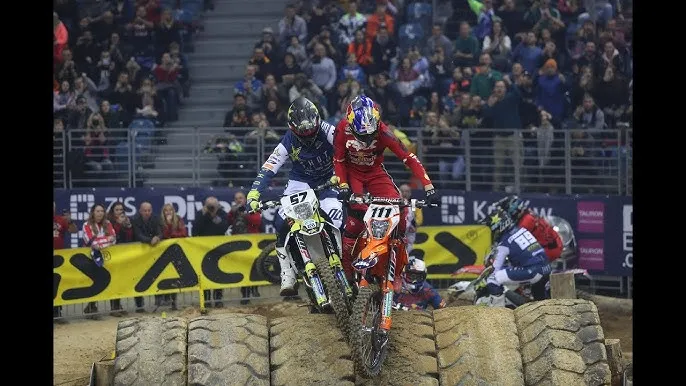 Zdjęcie Super Enduro co to jest? Poznaj pasjonującą dyscyplinę motocyklową
