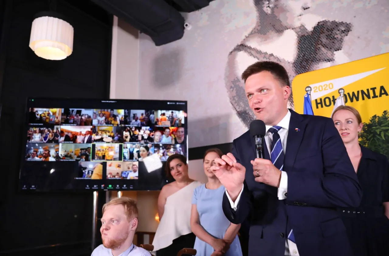 Zdjęcie Czy Hołownia poparł Trzaskowskiego w wyborach prezydenckich? Oto prawda