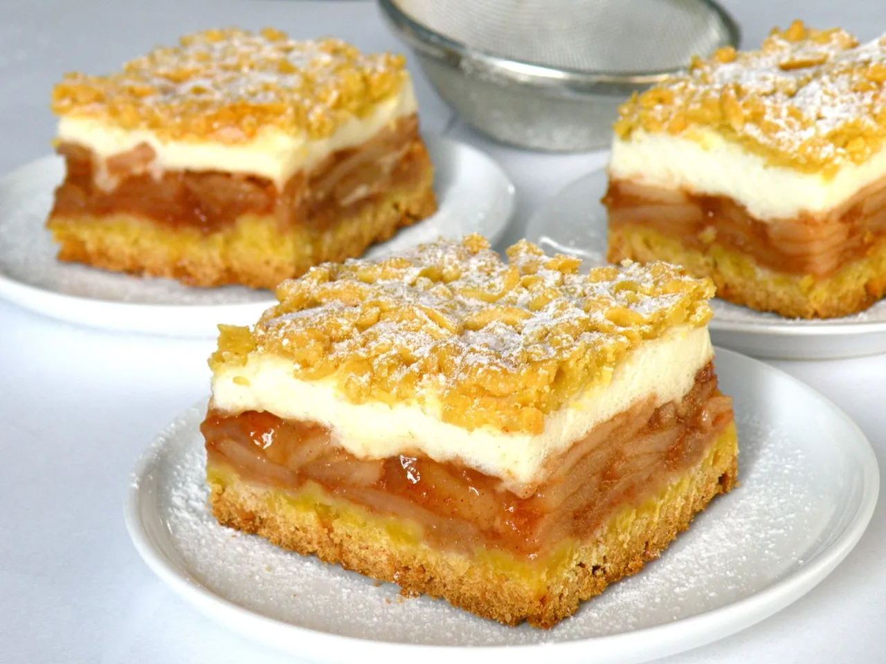 Zdjęcie Ile kcal ma szarlotka na kruchym cieście? Sprawdź, co zyskujesz!