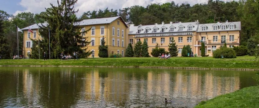 Zdjęcie Jakie dokumenty do sanatorium? Sprawdź, co musisz mieć przed wyjazdem