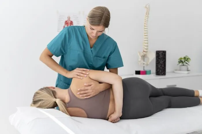 Zdjęcie Jak się ubrać do fizjoterapeuty, aby czuć się komfortowo i swobodnie