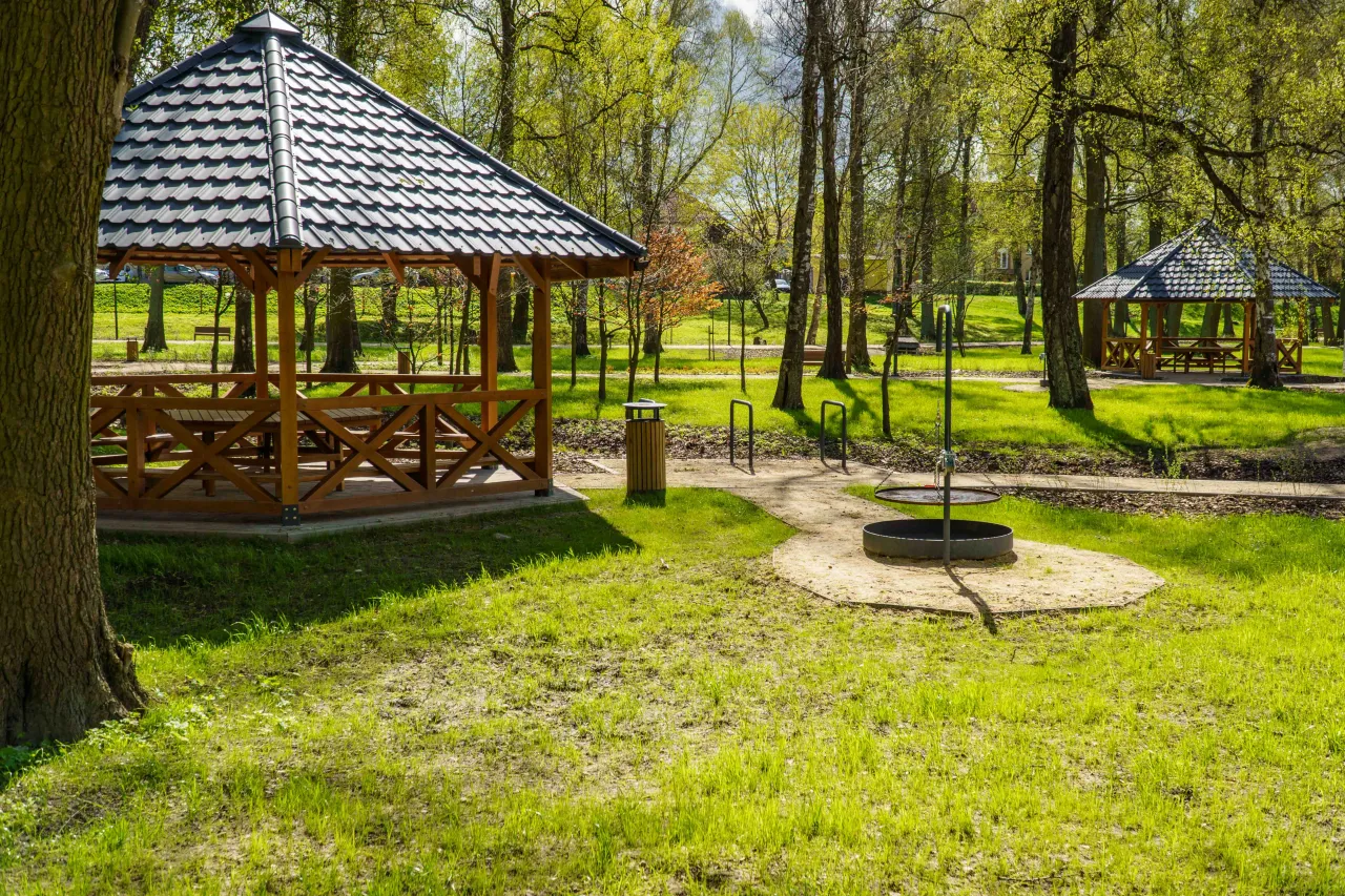 Zdjęcie Małpi Gaj Giżycko – odkryj atrakcje i udogodnienia dla rodzin