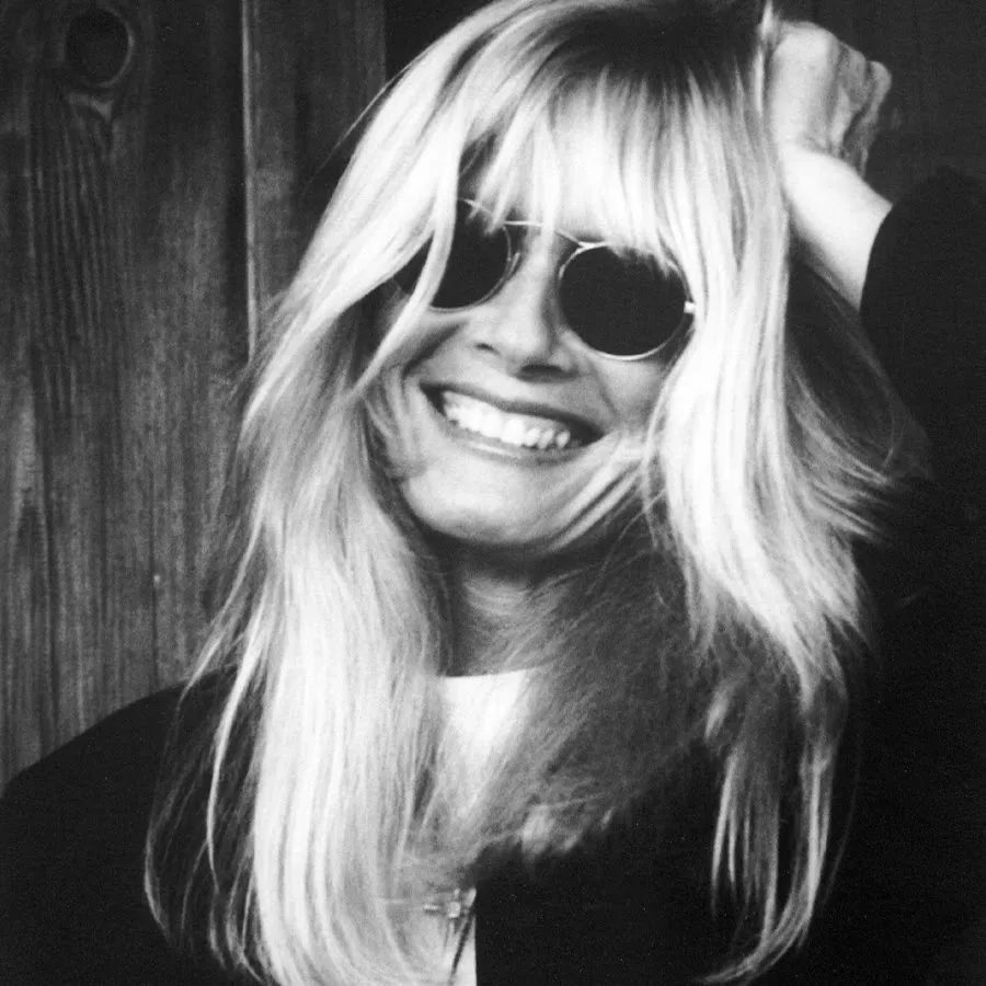 Zdjęcie Muzyka Kim Carnes na YouTube Music - Posłuchaj hitów i więcej