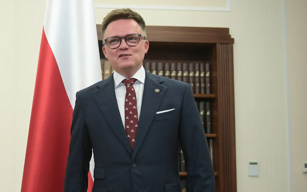 Zdjęcie Szymon Hołownia kandyduje na prezydenta – co to oznacza dla wyborów?