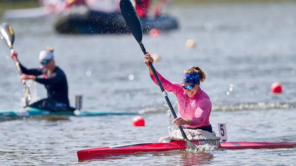 Zdjęcie Kajakarstwo sportowe: odkryj sekrety rywalizacji i sukcesów w Polsce