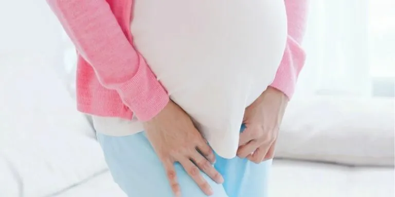 Zdjęcie Odszedł czop śluzowy? Sprawdź, ile czasu zostało do porodu