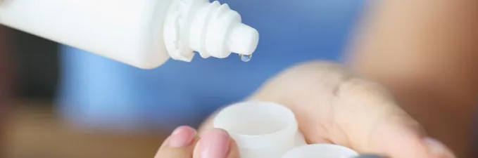 Zdjęcie Co zamiast pojemnika na soczewki? Bezpieczne alternatywy i porady
