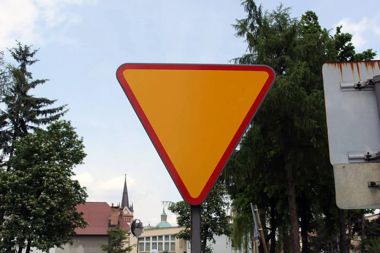 Zdjęcie Kto decyduje o trasie przejazdu autokaru? Kluczowe informacje i zasady