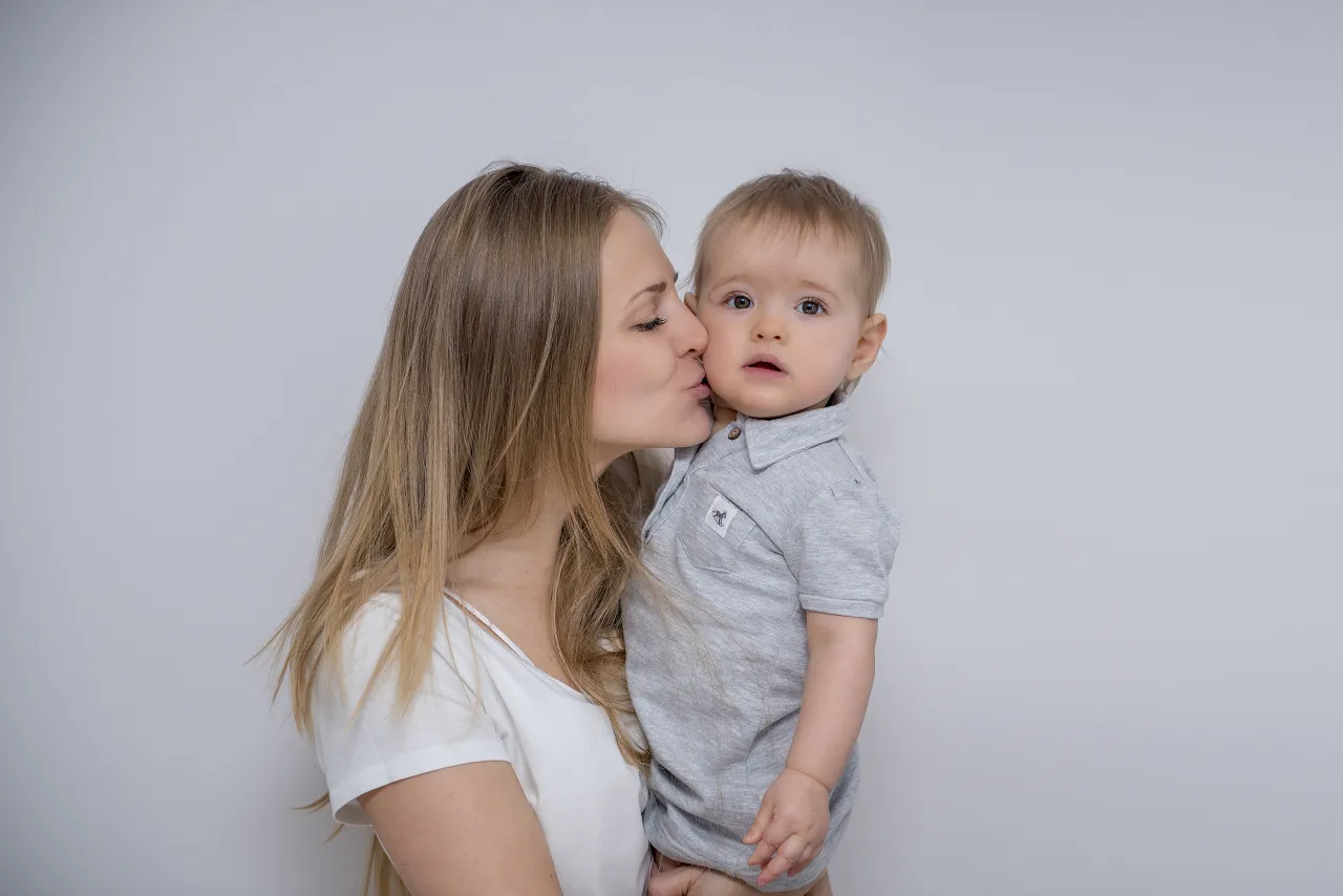 Zdjęcie Kim jest mama: Kluczowa rola matki w życiu dziecka i rodziny