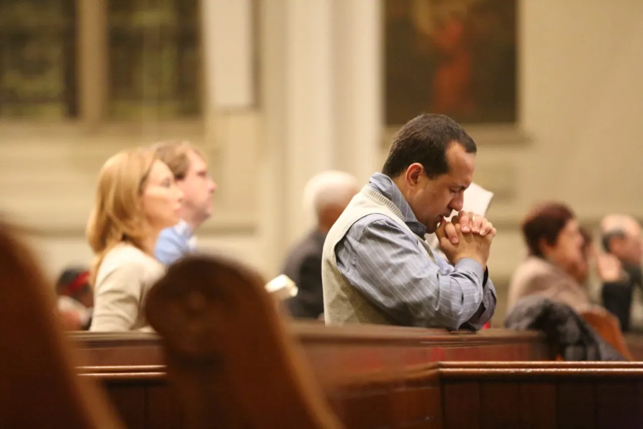 Zdjęcie Jak ułożyć modlitwę, aby wyrazić swoje najgłębsze uczucia