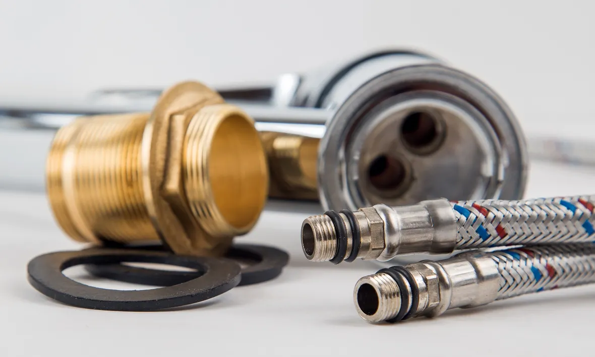 Zdjęcie Jak wymienić uszczelkę w baterii kuchennej i uniknąć wycieków