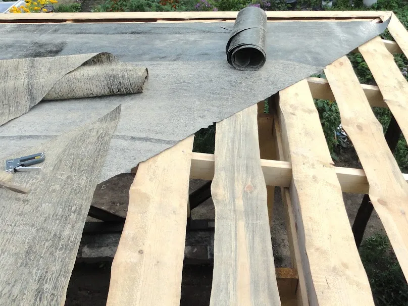 Zdjęcie Jaka papa na balkon zapewni najlepszą ochronę przed wilgocią?