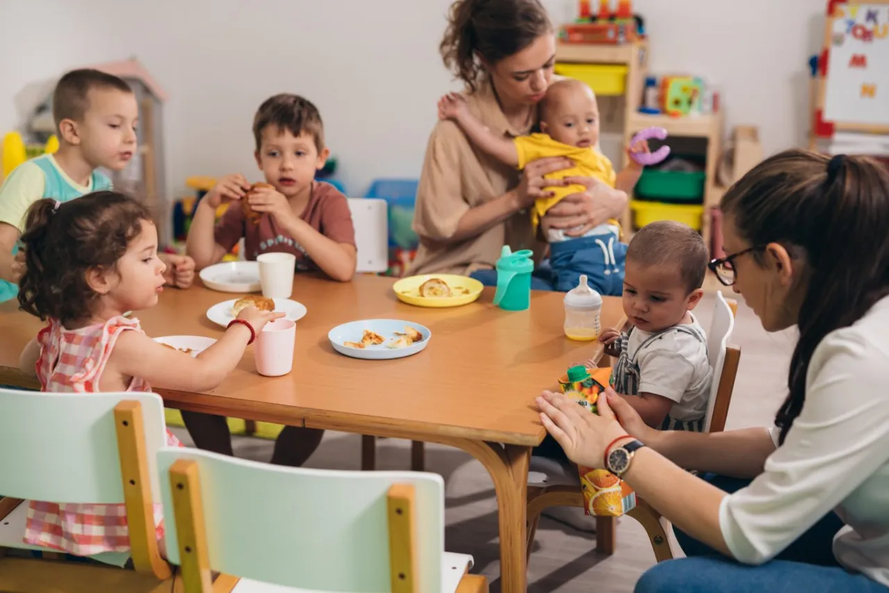 Zdjęcie Kiedy zapisać dziecko do przedszkola? Kluczowe terminy i zasady