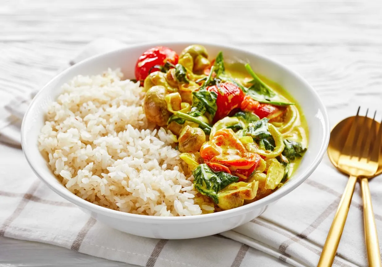 Zdjęcie Co zrobić na obiad bezmięsny? Szybkie, tanie i sycące przepisy