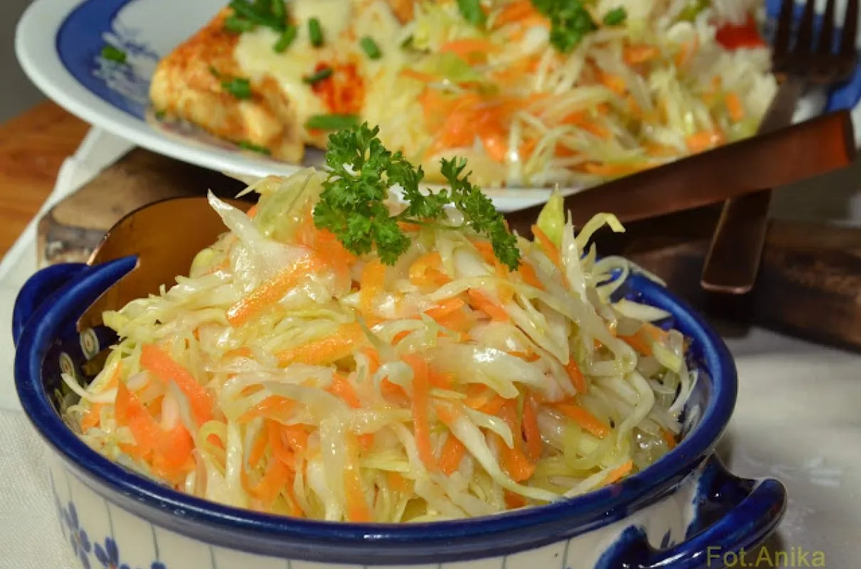 Zdjęcie Sałatka jak z chińskiej restauracji - idealny przepis na smakowitość