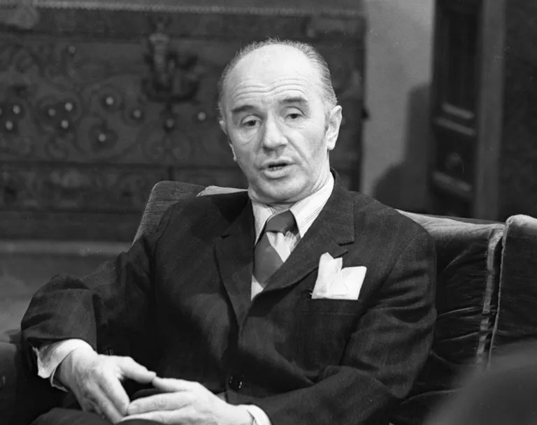 Zdjęcie Edward z kabaretu Dudek - odkryj fascynującą historię i wpływ