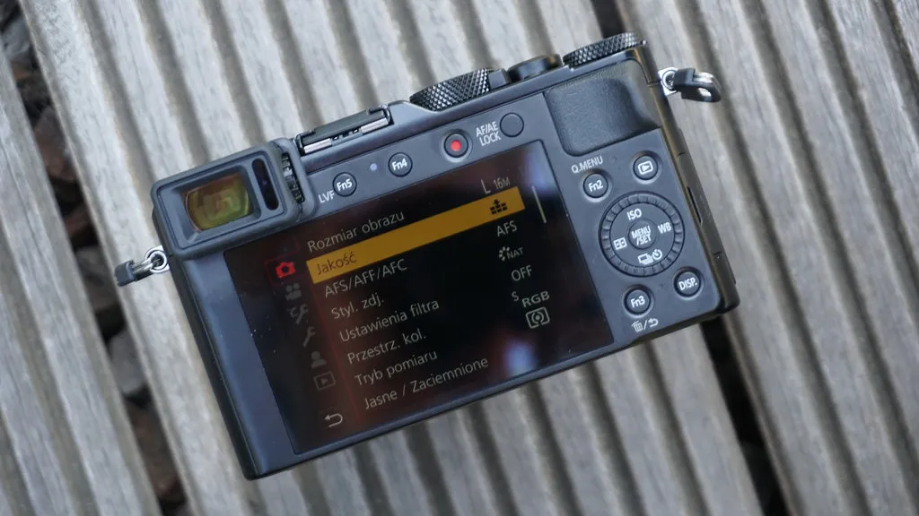 Zdjęcie Panasonic LX100 II: Najlepszy zaawansowany kompakt? Test