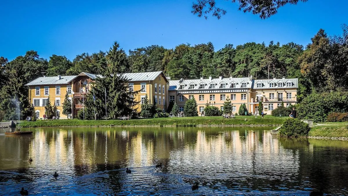 Zdjęcie Ile się czeka do sanatorium z NFZ? Sprawdź czas oczekiwania w Polsce