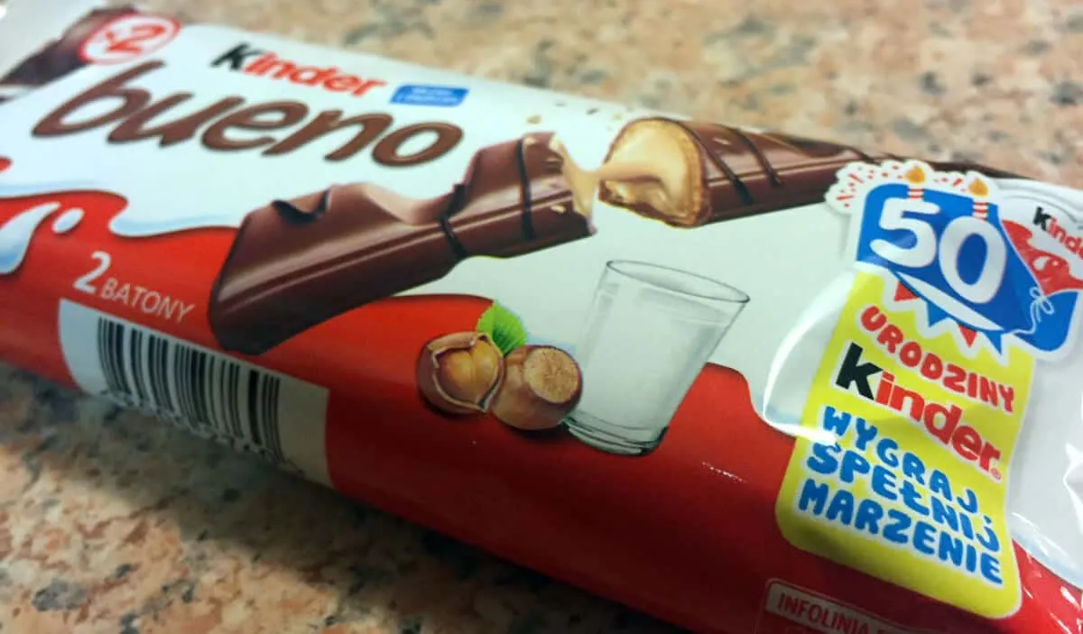 Zdjęcie Ile waży Kinder Bueno? Odkryj zaskakującą wagę batona!