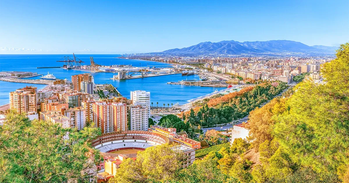 Zdjęcie Malaga - jakie morze? Odkryj piękno Morza Śródziemnego i plaż