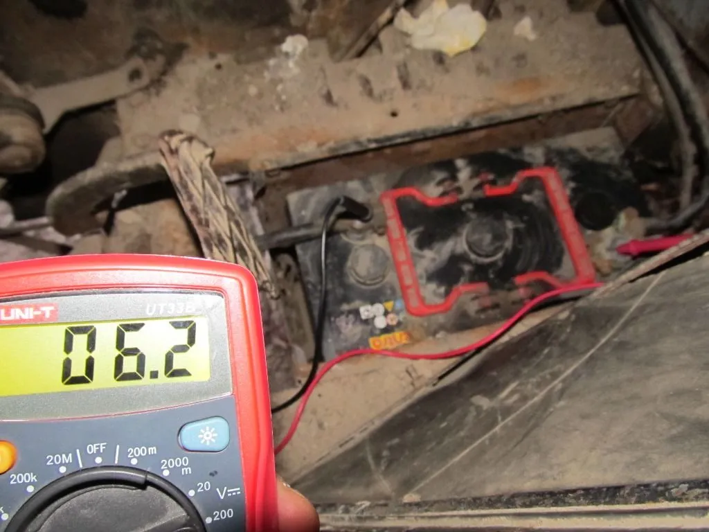 Zdjęcie Jaki prostownik do ciągnika C-360? Sprawdź, aby uniknąć awarii