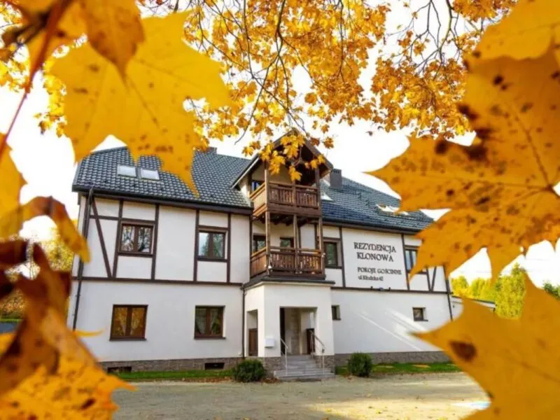 Zdjęcie Góry Stołowe - gdzie najlepiej nocleg? Odkryj ukryte skarby regionu