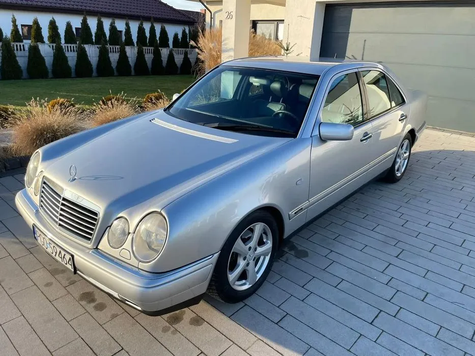 Zdjęcie Mercedes E Class W210 - najczęstsze problemy i jak ich unikać
