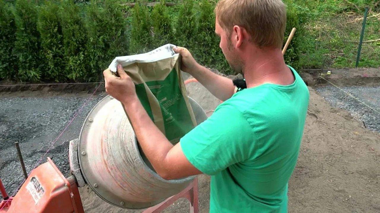 Zdjęcie Ile cementu na taczkę? Sprawdź, ile naprawdę potrzebujesz na beton