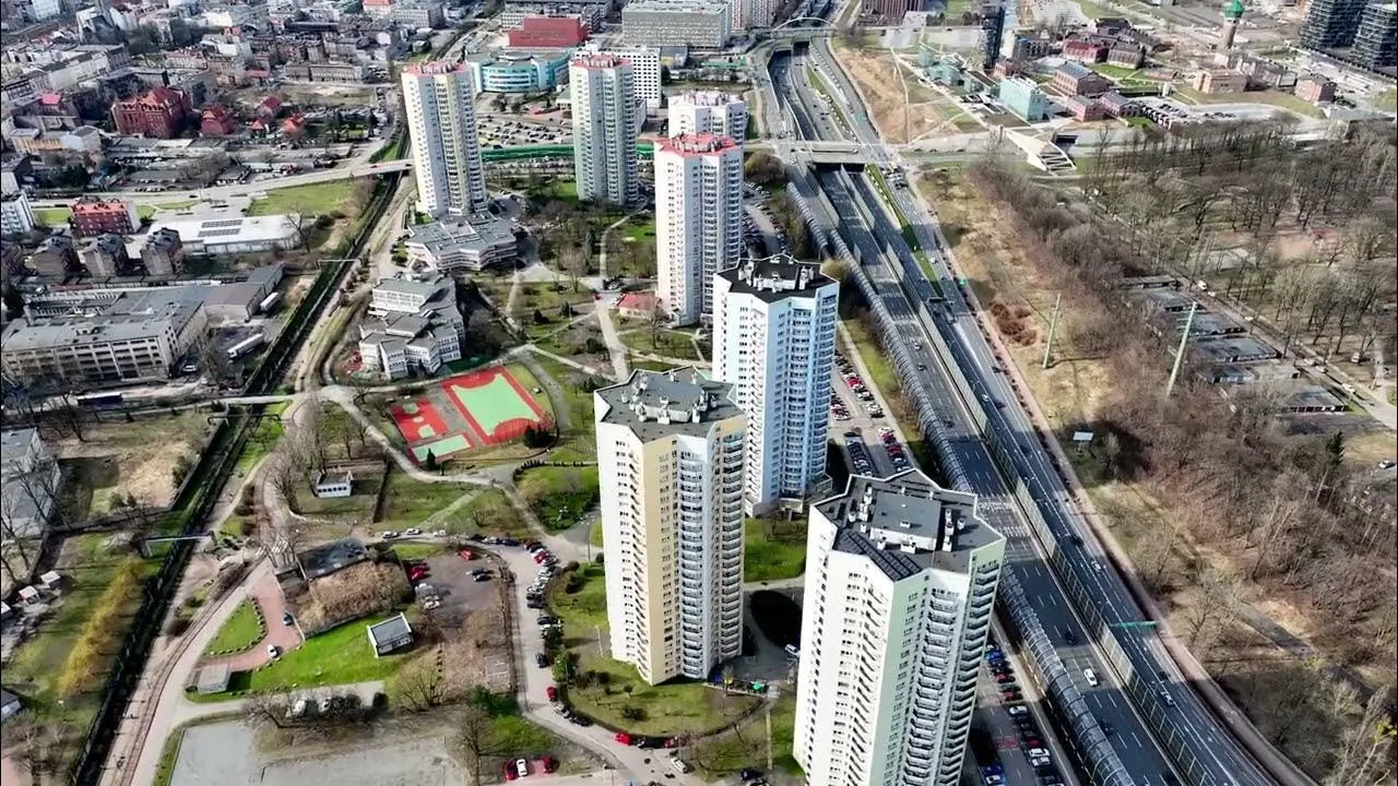 Zdjęcie Osiedle Gwiazdy Katowice – ile pięter mają te imponujące budynki?