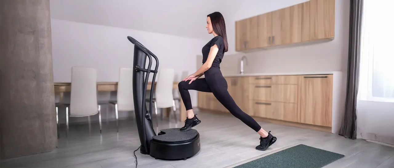 Zdjęcie Jak ćwiczyć na platformie wibracyjnej żeby schudnąć i uniknąć kontuzji