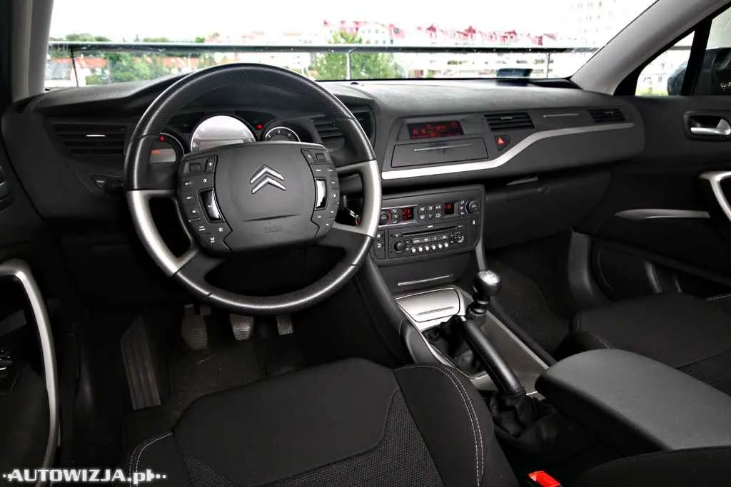 Zdjęcie Tuning wnętrza Citroena C5: Jak stworzyć unikalną kabinę