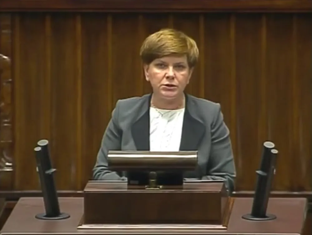 Zdjęcie Beata Szydło kim jest z zawodu? Zaskakujące fakty o jej karierze