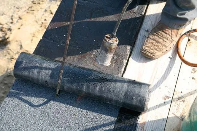 Zdjęcie Jaka papa na fundament - wybierz najlepszy materiał na budowę