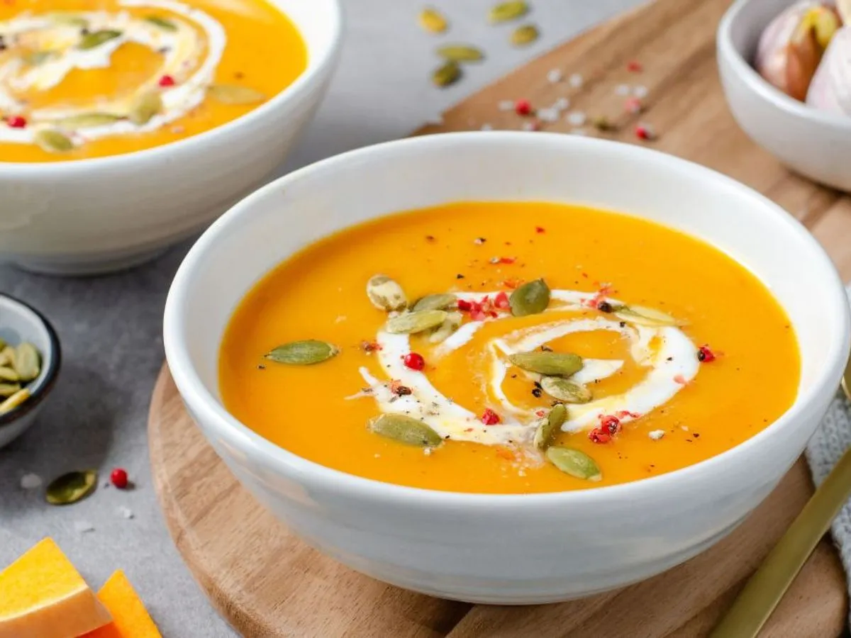 Zdjęcie Soupe Butternut Pomme de Terre : Le Velout&eacute; Parfait (Recette Facile)