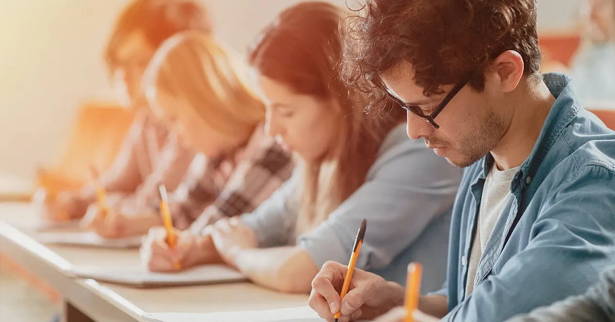 Zdjęcie Abitur Mathe Lösungen: Vermeide Fehler mit klaren Erklärungen und Tipps