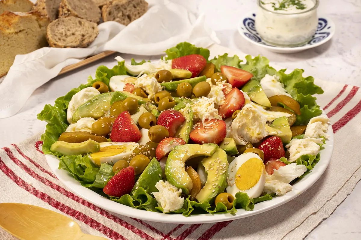 Zdjęcie Deliciosas recetas de ensalada de yogur que sorprenderán tu paladar