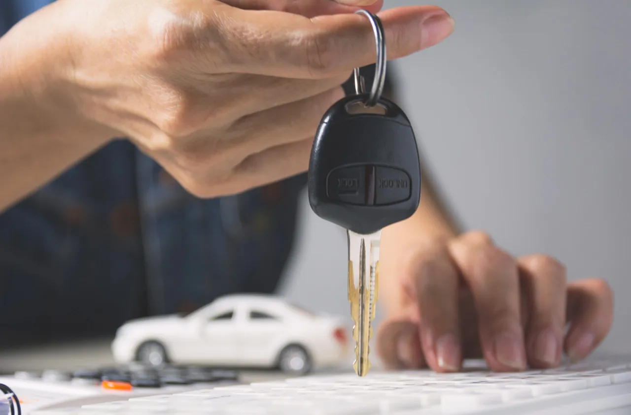 Zdjęcie Jak sprawdzić czy auto nie jest zadłużone i uniknąć problemów finansowych